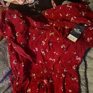 Hollister floral jumper New  size large
